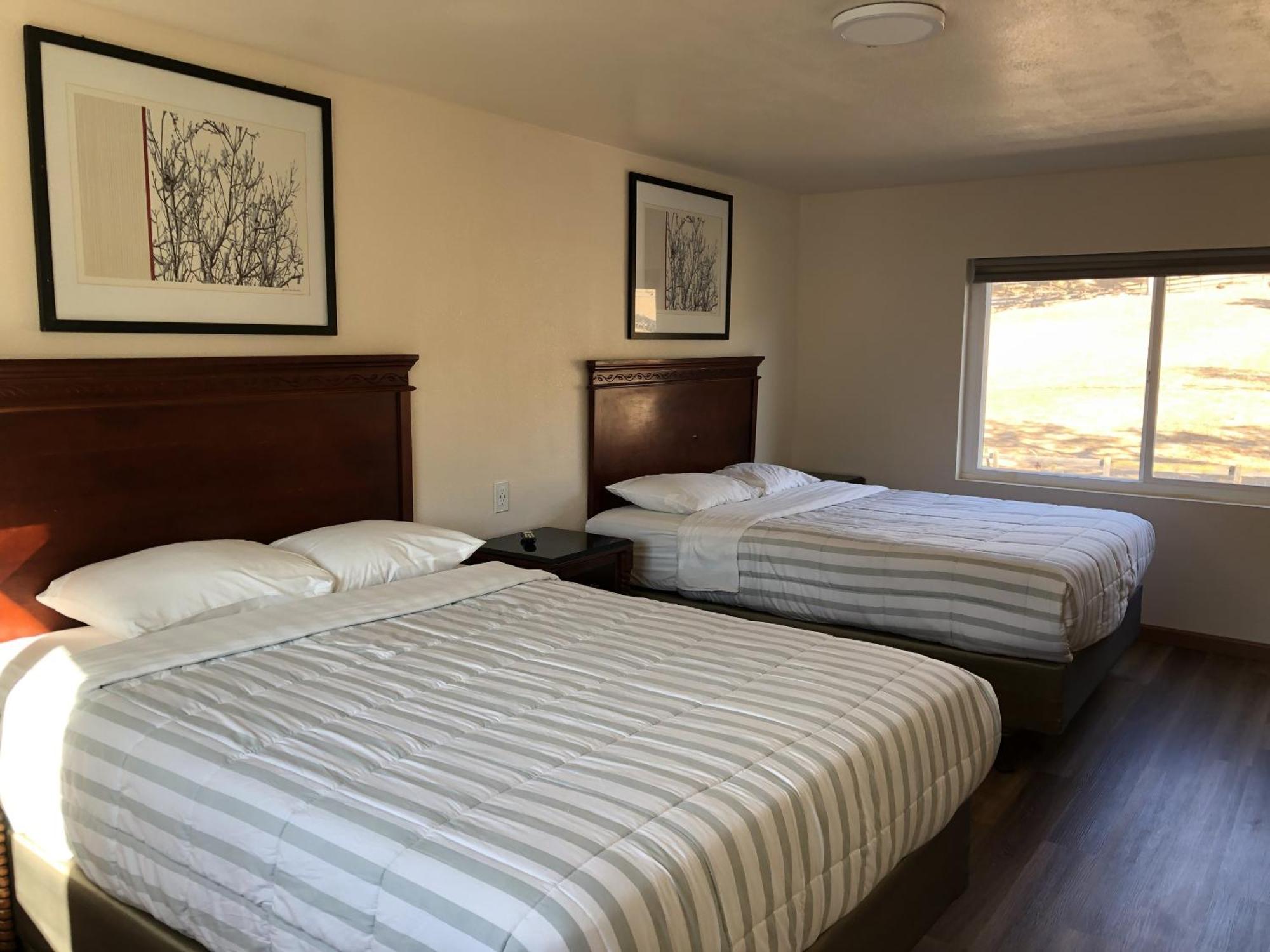 Sierra Lodge Три-Риверс Номер фото